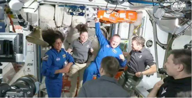 NASA astronotları uzayda mahsur! 8 günlüğüne gittiler 6 ay oldu: Dünya'ya dönüş yine ertelendi - Resim: 9